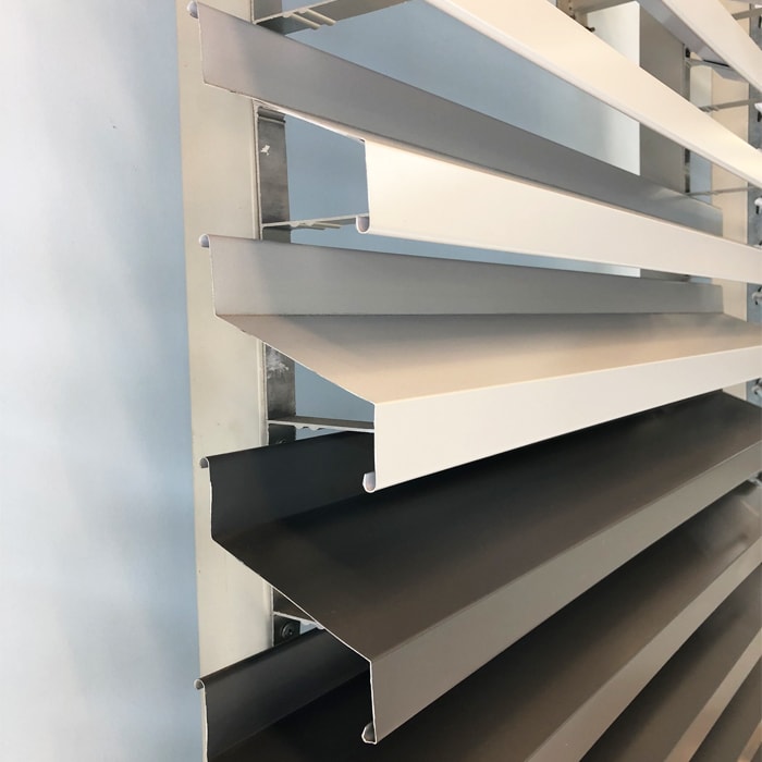 Lam nhôm chắn nắng 132S