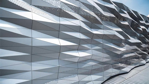 Thi công tấm ốp nhôm